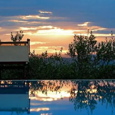 Castello Di Fulignano Soarzio Panoramic Apartment *