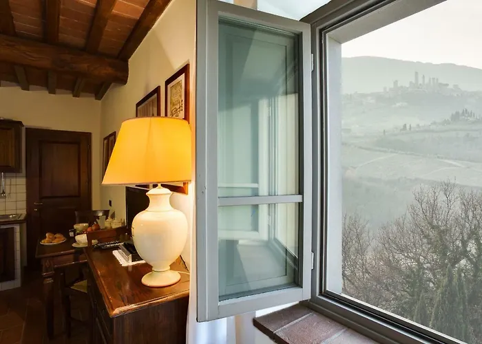 Castello Di Fulignano Soarzio Panoramic * San Gimignano